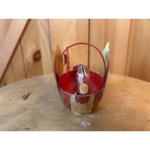 Vintage Shaved Wood Figure Duck Bird Basket Folk Art Ornament (8562) - Picture 2 of 8